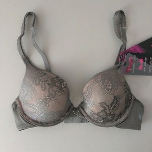 Maidenform 34A demi push-up convertible bra